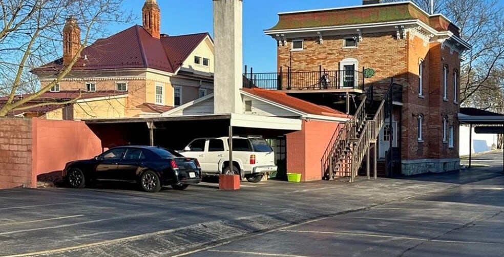 40 E Genesee St, Auburn, NY à louer - Photo du bâtiment - Image 3 de 82