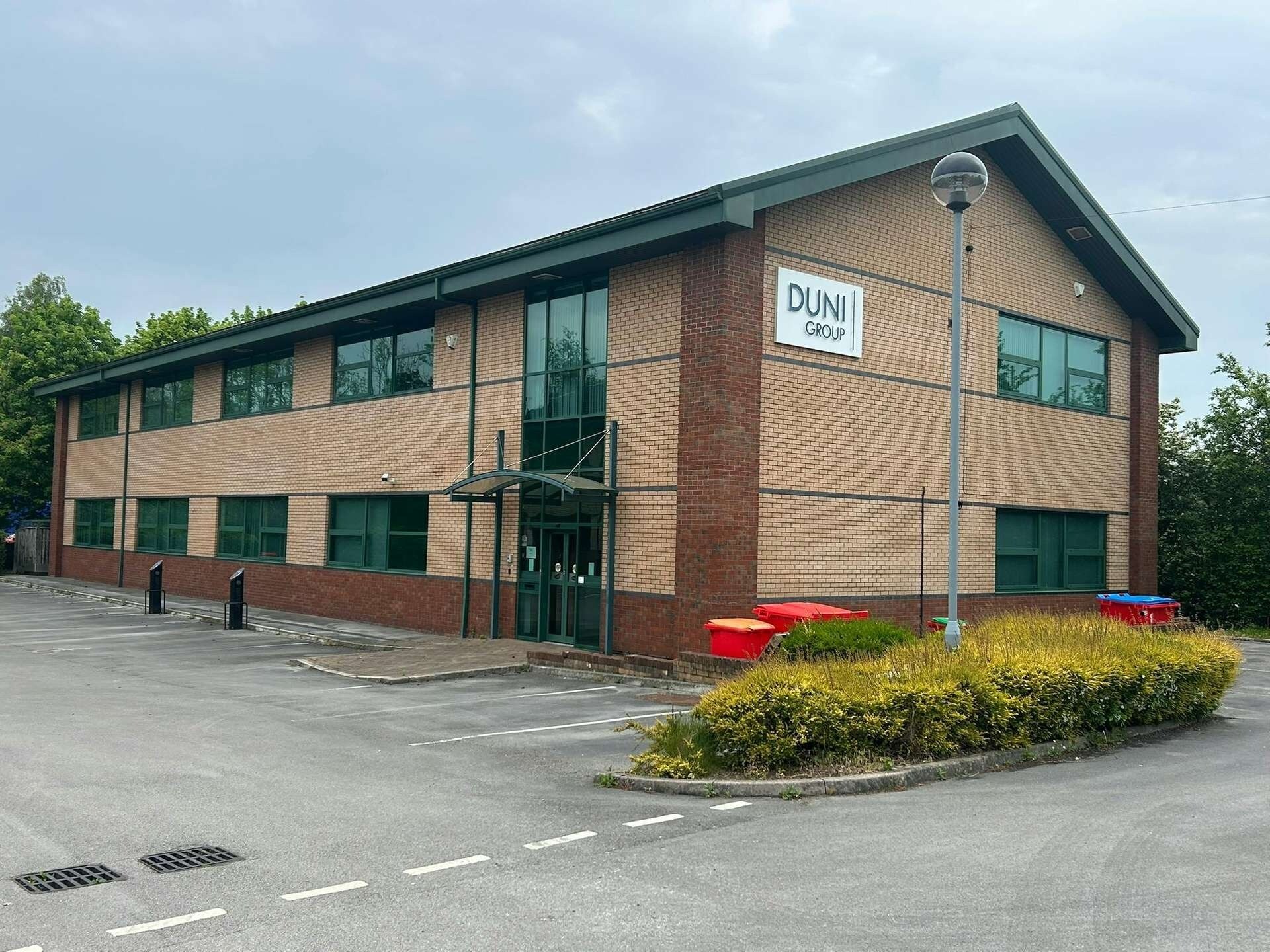 Chester Rd, Runcorn for lease Building Photo- Image 1 of 2