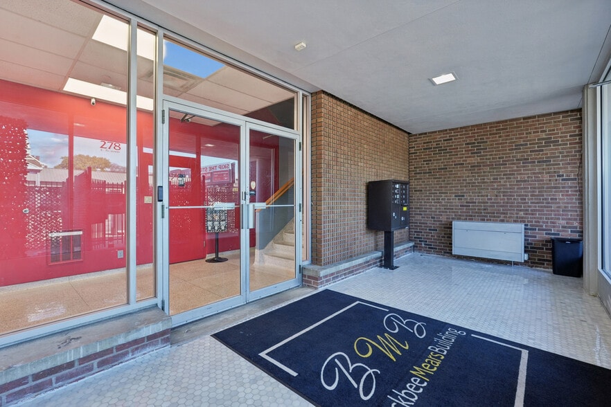 278 7th St E, Saint Paul, MN for lease - Building Photo - Image 3 of 33