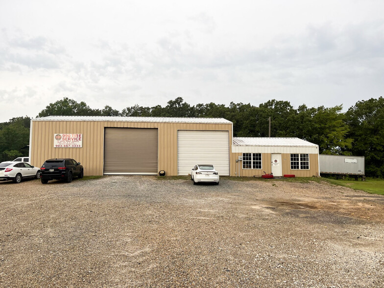 7030 FM 990, De Kalb, TX for sale - Primary Photo - Image 1 of 1