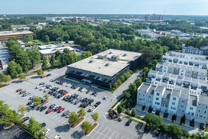 185 Admiral Cochrane Dr, Annapolis, MD à louer - Aérien - Image 2 de 8