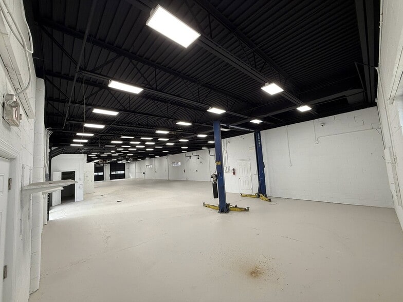 54 W Barber Ave, Woodbury, NJ for sale - Building Photo - Image 2 of 9