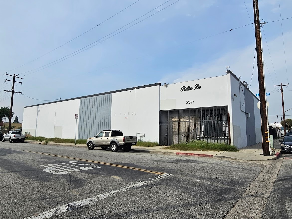 2027 Laura Ave, Huntington Park, CA for lease Primary Photo- Image 1 of 15