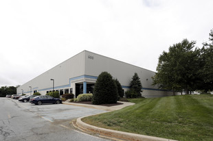 600-650 Centerpoint Blvd, New Castle DE - Warehouse