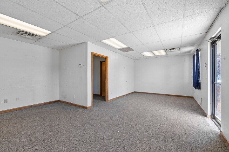 217 Racquette Dr, Fort Collins, CO à louer - Photo du bâtiment - Image 2 de 14