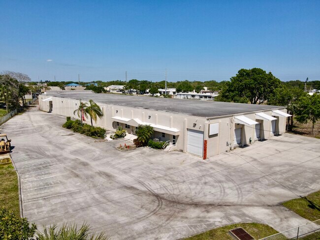 More details for 1100 17th St, Vero Beach, FL - Industrial for Lease