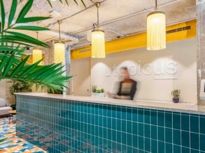 Plaça de Gal.La Placídia, 1, Barcelona, Barcelona for lease Interior Photo- Image 2 of 5