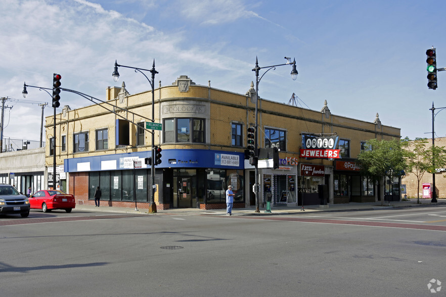 5601-5611 W Belmont Ave, Chicago, IL à vendre - Photo principale - Image 1 de 1