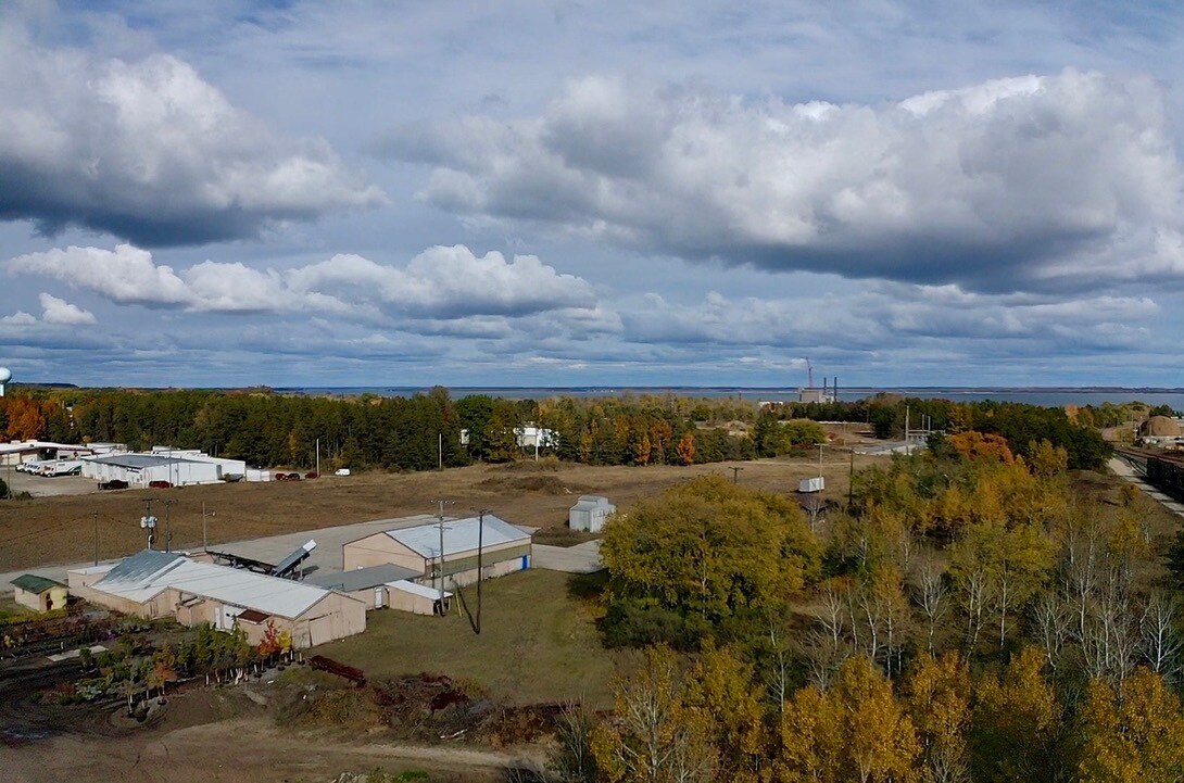 1720 N Lincoln Rd, Escanaba, MI for lease Building Photo- Image 1 of 4