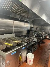 2342 Shallowford Village Dr, Chattanooga, TN for lease Interior Photo- Image 2 of 7