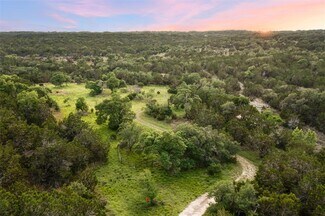 Plus de détails pour 900 Lost Valley Rd, Dripping Springs, TX - Terrain à vendre