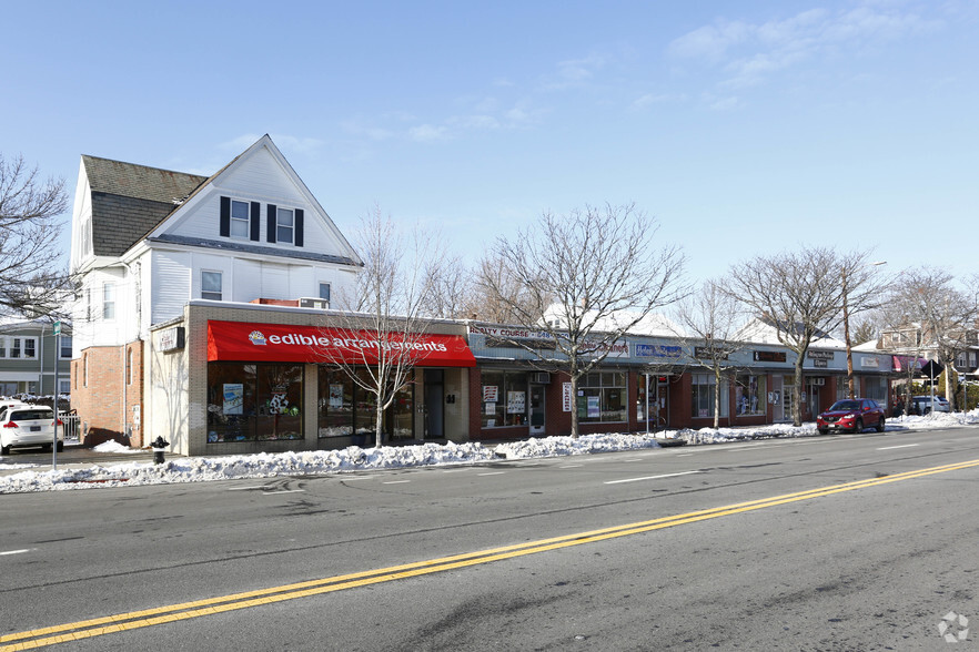 344-352 Massachusetts Ave, Arlington, MA à vendre - Photo principale - Image 1 de 1