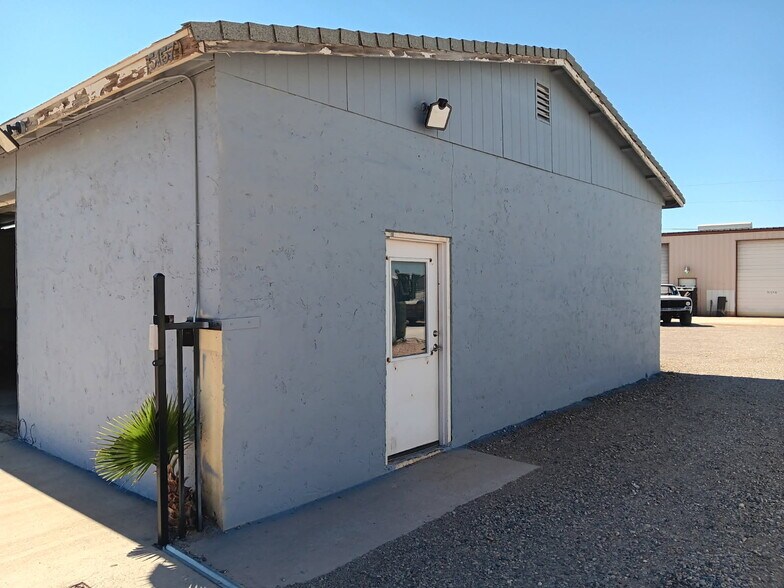 5157 S Lakewood Rd, Fort Mohave, AZ à louer - Photo du bâtiment - Image 2 de 10