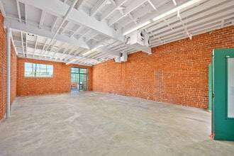 2440 S Sepulveda Blvd, Los Angeles, CA à louer Photo intérieure- Image 2 de 4