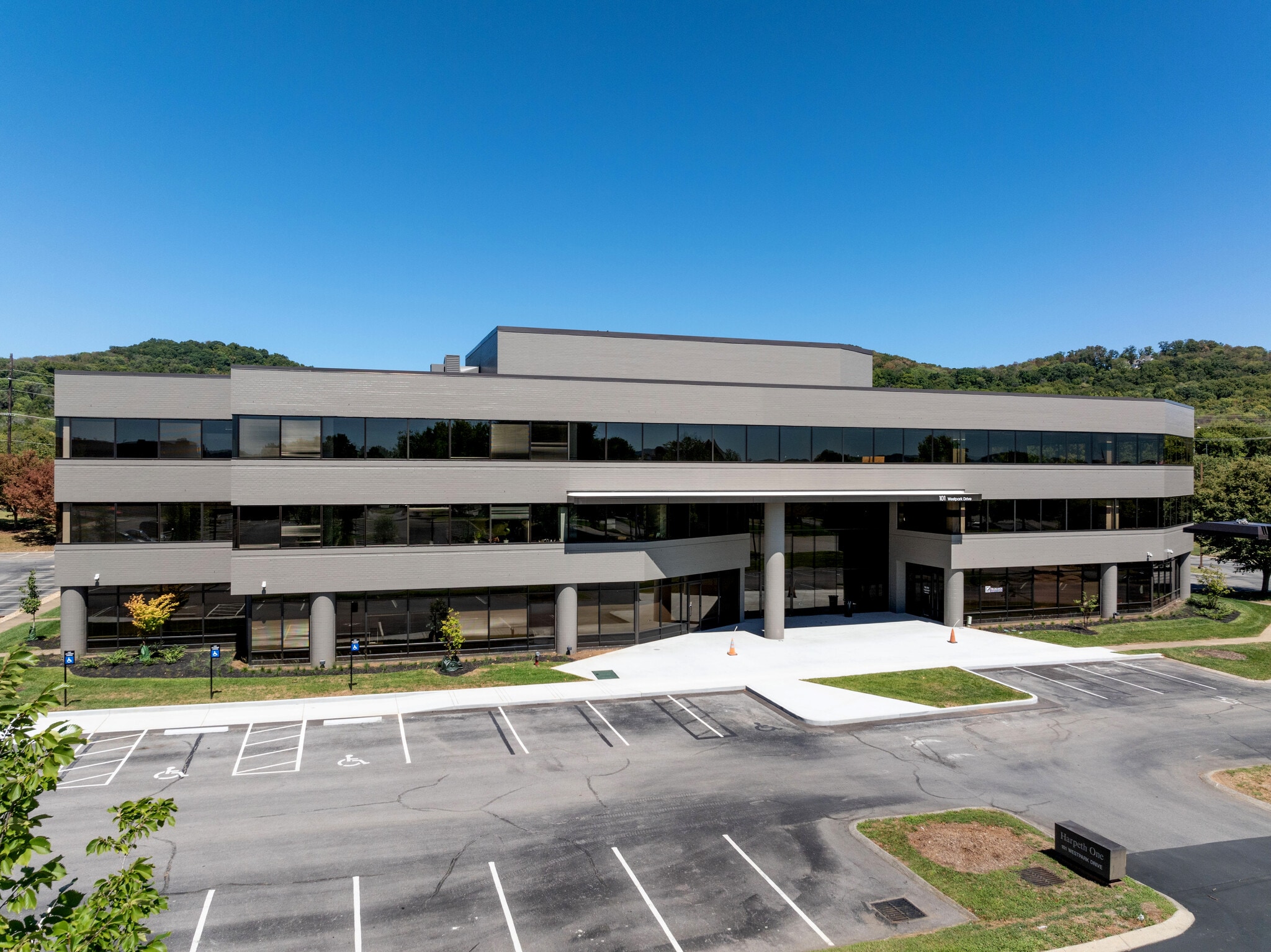 101 Westpark Dr, Brentwood, TN for lease Primary Photo- Image 1 of 8