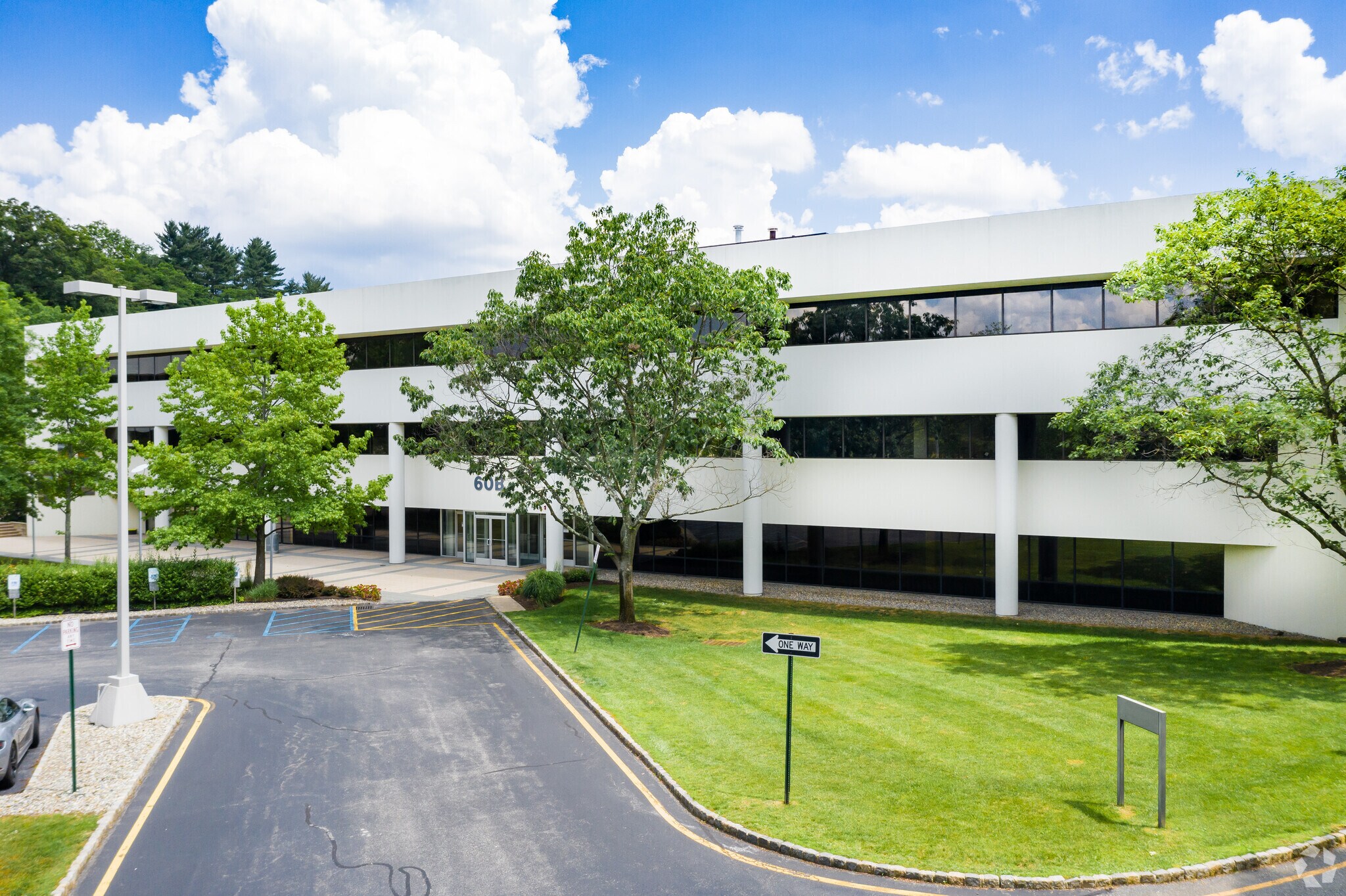 60 Columbia Rd, Morristown, NJ for lease Building Photo- Image 1 of 19