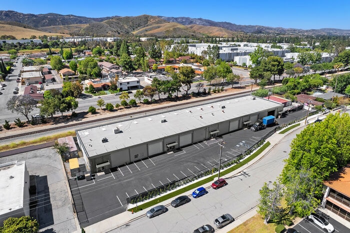 4226 Valley Fair St, Simi Valley, CA for lease - Building Photo - Image 2 of 4
