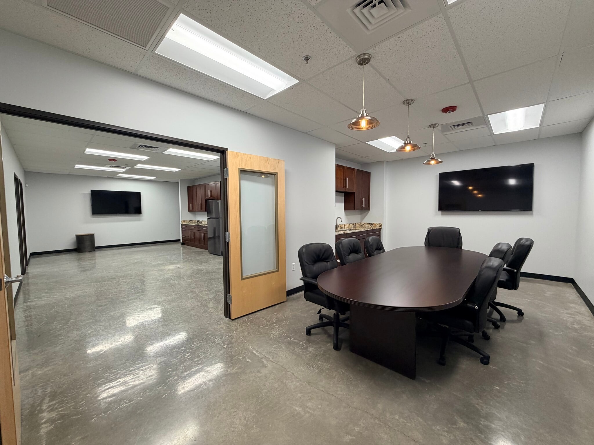 1567 Vista View Dr, Longmont, CO for sale Interior Photo- Image 1 of 4