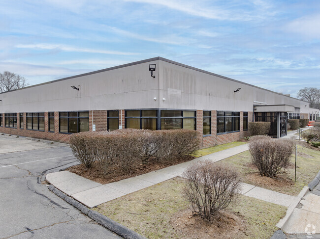 More details for 14-20 Progress Dr, Shelton, CT - Industrial for Lease