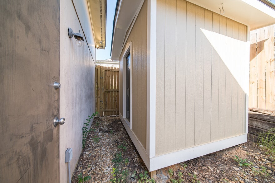 2901 Warm Springs Rd, Columbus, GA for lease - Building Photo - Image 3 of 4