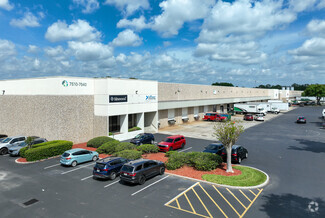 More details for 2900 Titan Row, Orlando, FL - Industrial for Lease