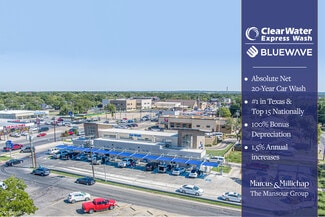 Plus de détails pour 809 W Henderson St, Cleburne, TX - Spécialité à vendre