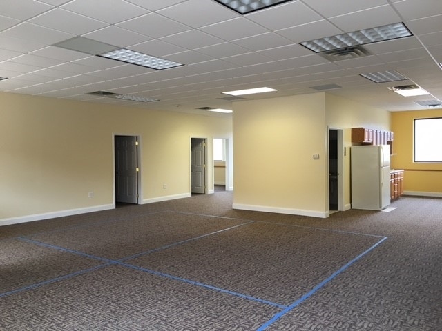 2063 Winners Dr, Fairmont, WV for lease - Interior Photo - Image 3 of 3