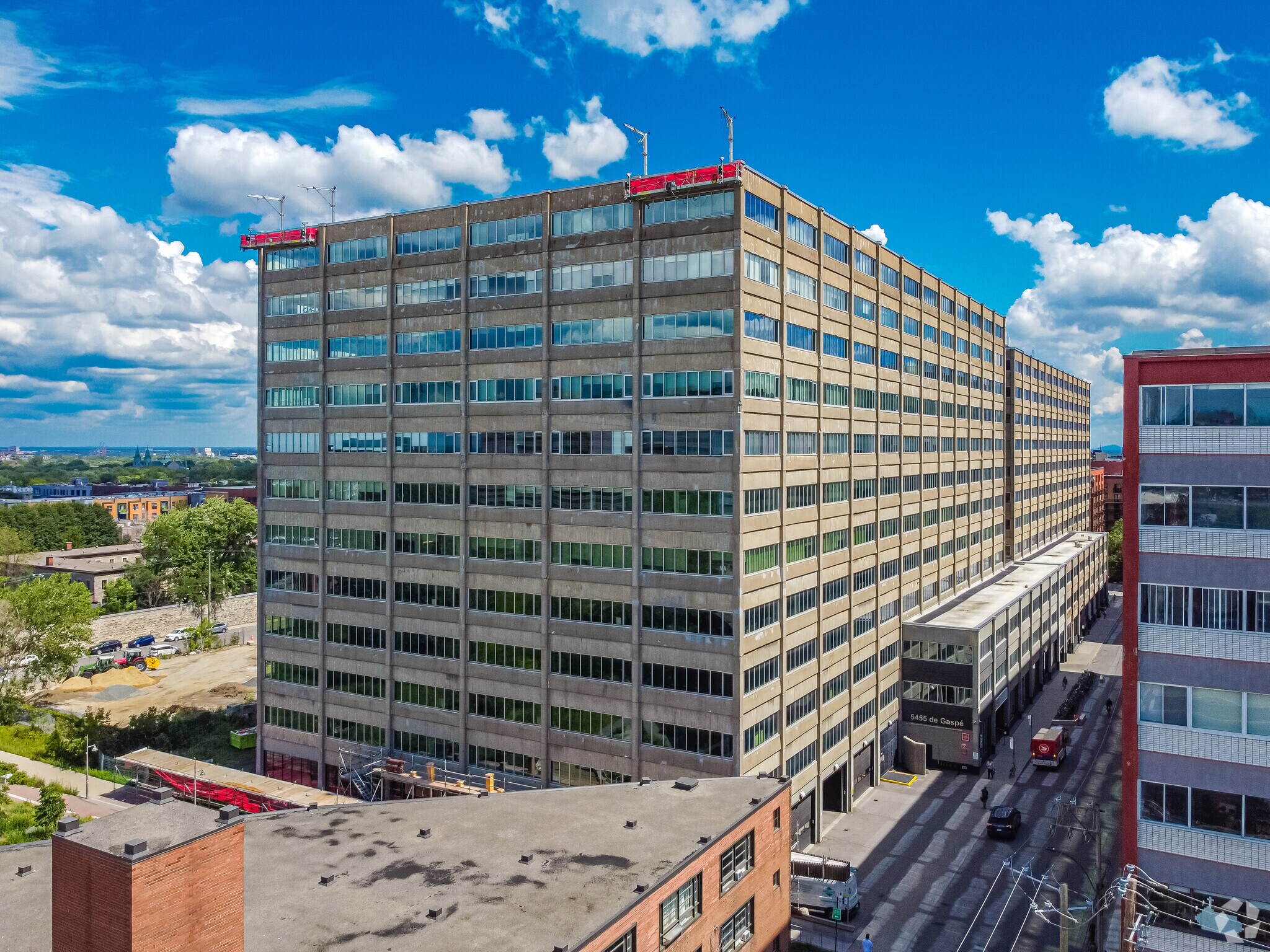 5455 Av de Gaspé, Montréal, QC à vendre Photo principale- Image 1 de 1