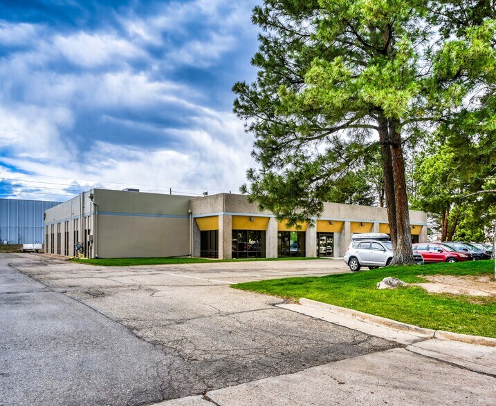 4895-4897 Oakland St, Denver, CO à vendre - Photo du bâtiment - Image 3 de 15