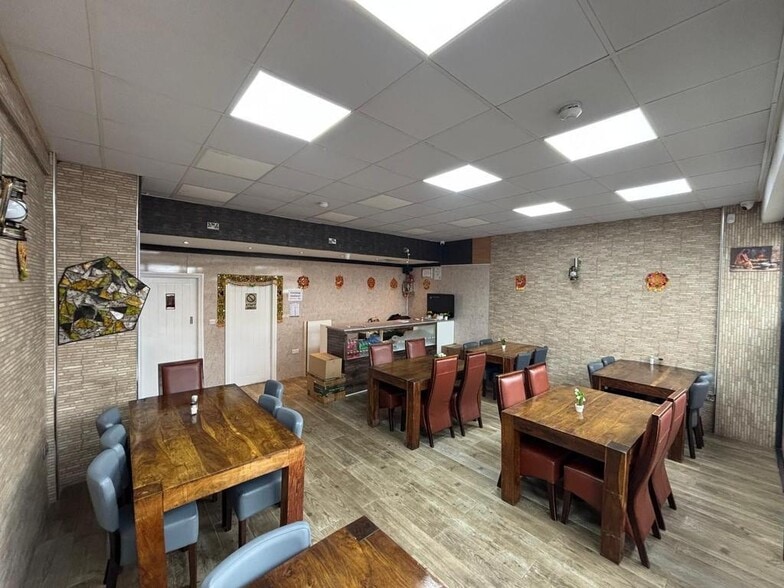 85 Woodgreen Rd, Leicester for sale - Building Photo - Image 2 of 8