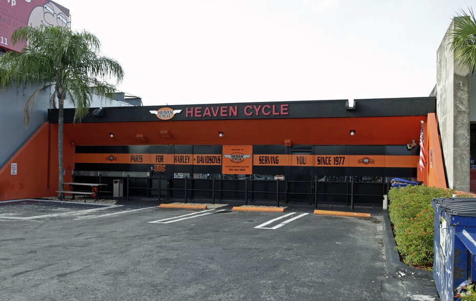 7254 Bird Rd, Miami, FL for sale - Primary Photo - Image 1 of 10