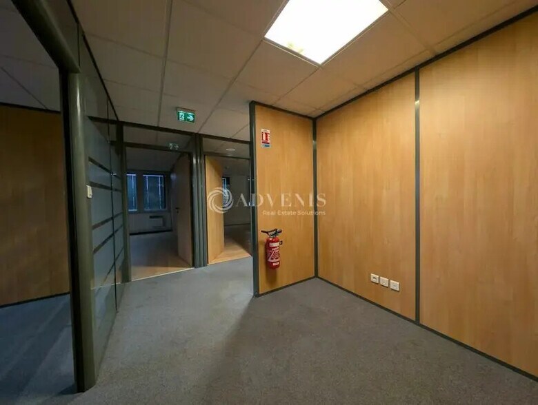 Office in Strasbourg for sale - Interior Photo - Image 3 of 12