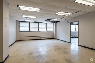 25 Chapel St, Brooklyn, NY for lease Interior Photo- Image 1 of 9