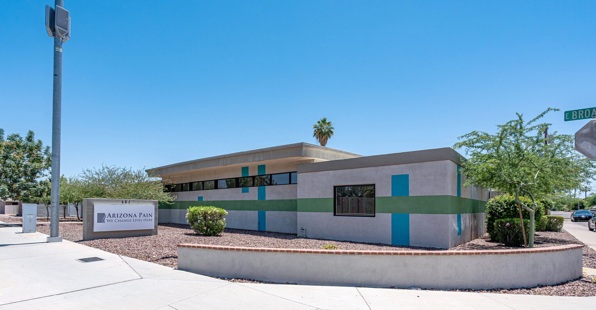 601-605 E Broadway Rd, Tempe, AZ for sale Building Photo- Image 1 of 13