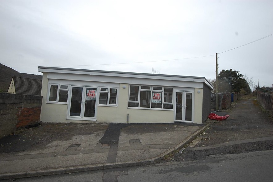 2A-2B Brynhyfryd Rd, Briton Ferry,, Neath for sale - Primary Photo - Image 1 of 1