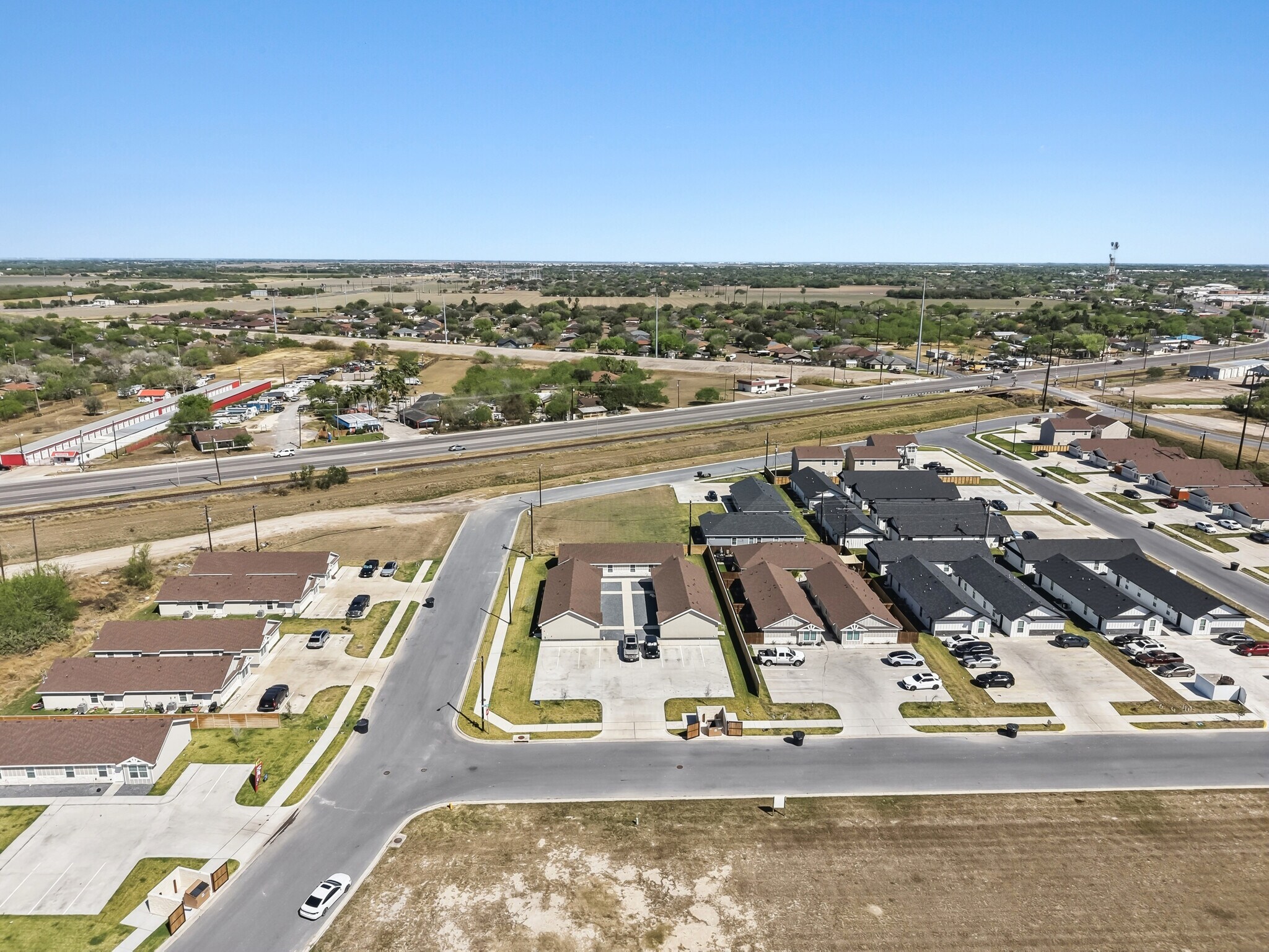 2124 Multi National, Harlingen, TX for sale Primary Photo- Image 1 of 4