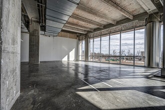 499 W Sheridan Ave, Oklahoma City, OK for lease Interior Photo- Image 2 of 4