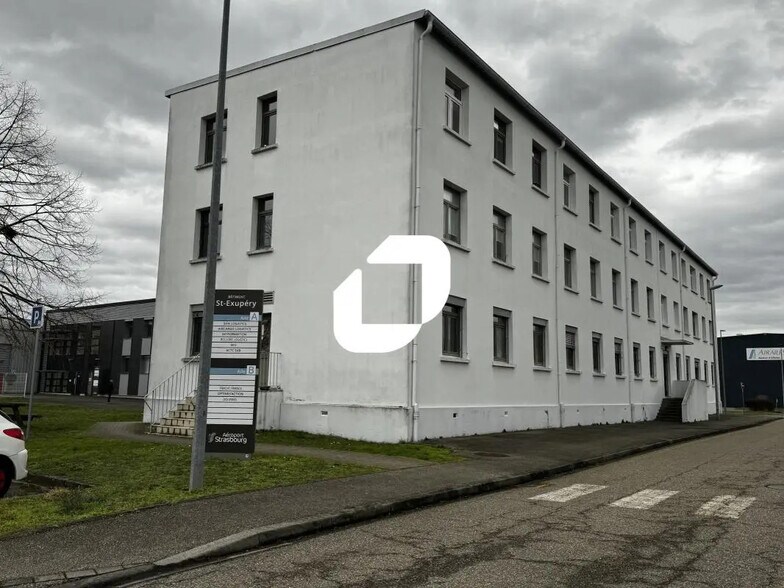 Bureau dans Entzheim à louer - Photo du bâtiment - Image 2 de 9