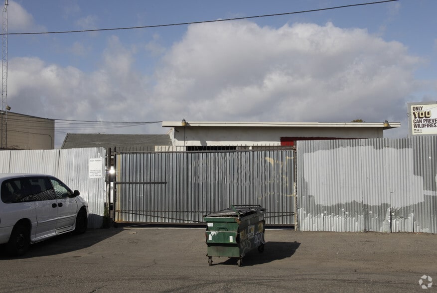 829 54th Ave, Oakland, CA à louer - Photo du bâtiment - Image 2 de 3