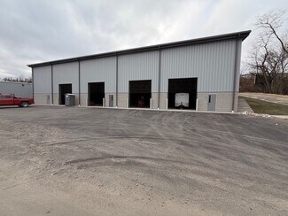 Plus de détails pour 296 State St, Clairton, PA - Bureau, Industriel à louer