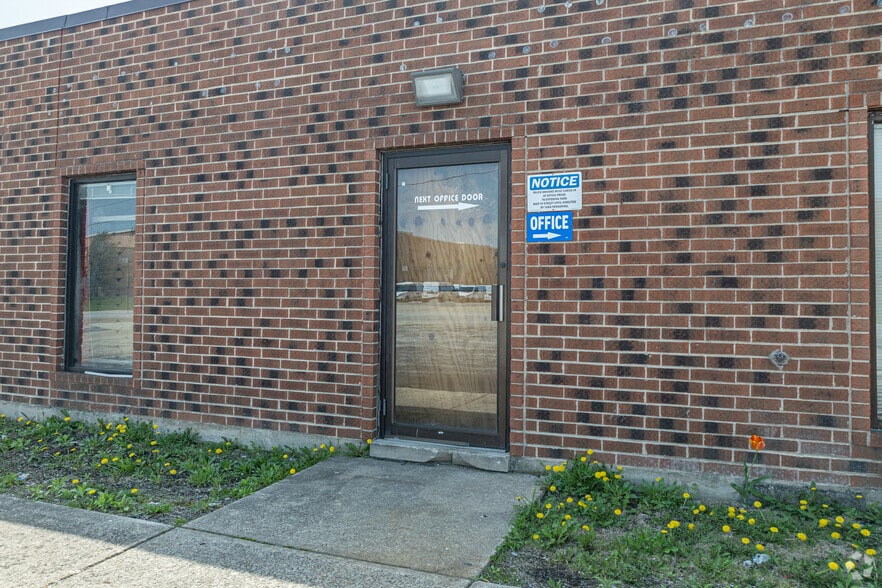 525-531 W 169th St, South Holland, IL for lease - Building Photo - Image 3 of 5