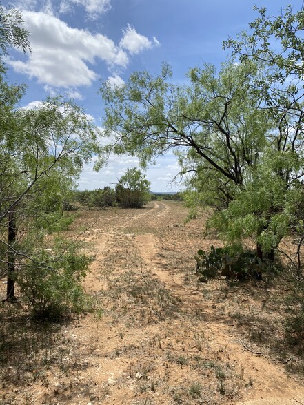 11520 State Highway 158, Robert Lee, TX for sale - Primary Photo - Image 3 of 8