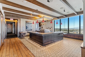 4321 W Flamingo Rd, Las Vegas, NV for lease Interior Photo- Image 2 of 7