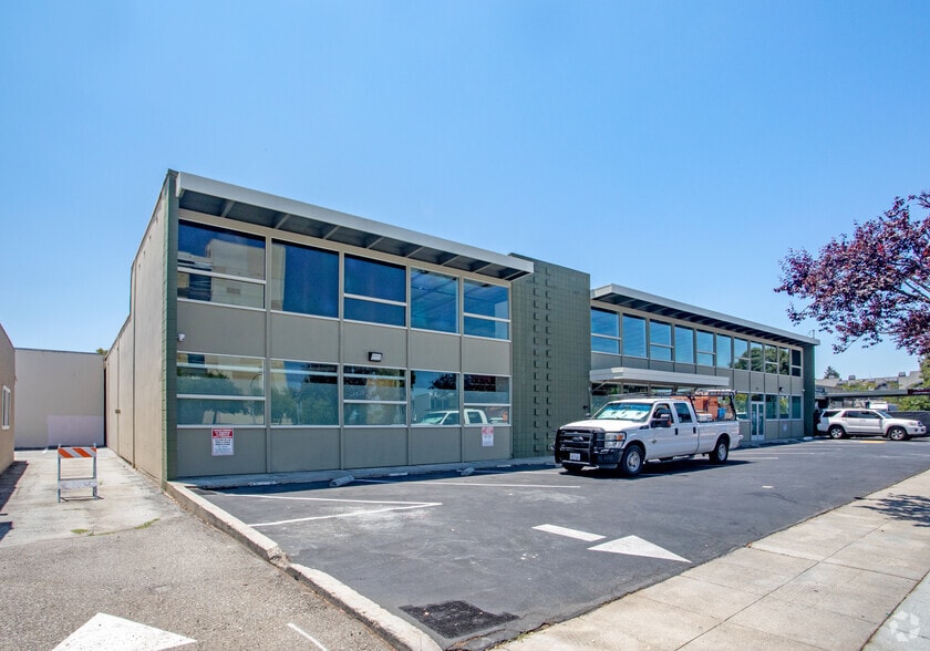 844 E Charleston Rd, Palo Alto, CA for lease - Building Photo - Image 1 of 6