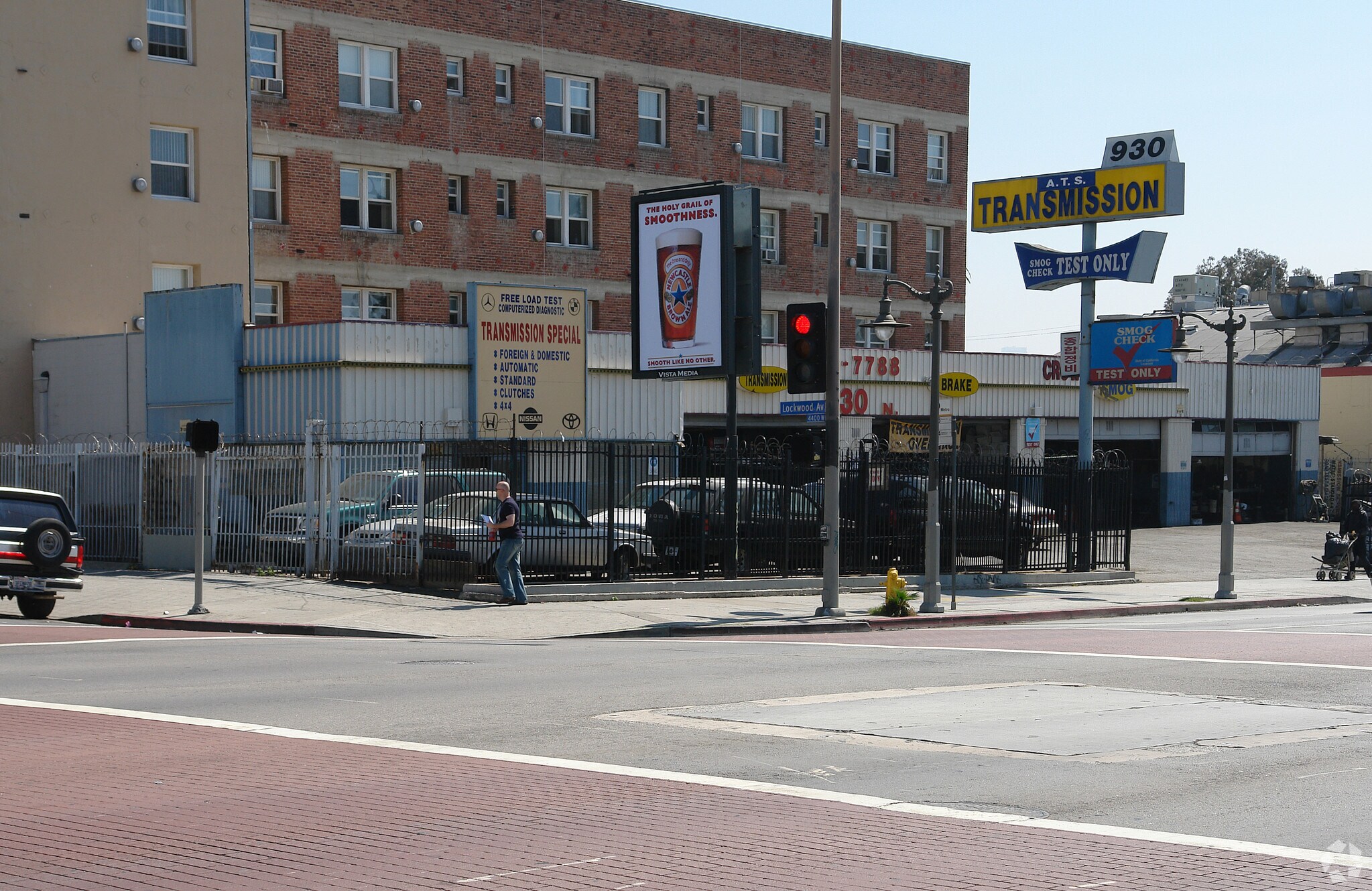 930 N Vermont Ave, Los Angeles, CA à louer Photo principale- Image 1 de 4