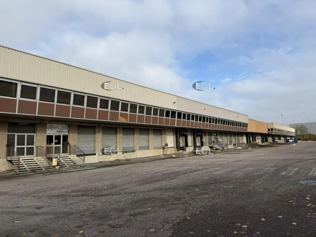 9 Allée Des Tilleuls, Heudebouville à louer Photo du bâtiment- Image 1 de 8