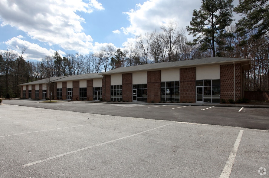 4000 Bearcat Way, Morrisville, NC for lease - Building Photo - Image 3 of 9
