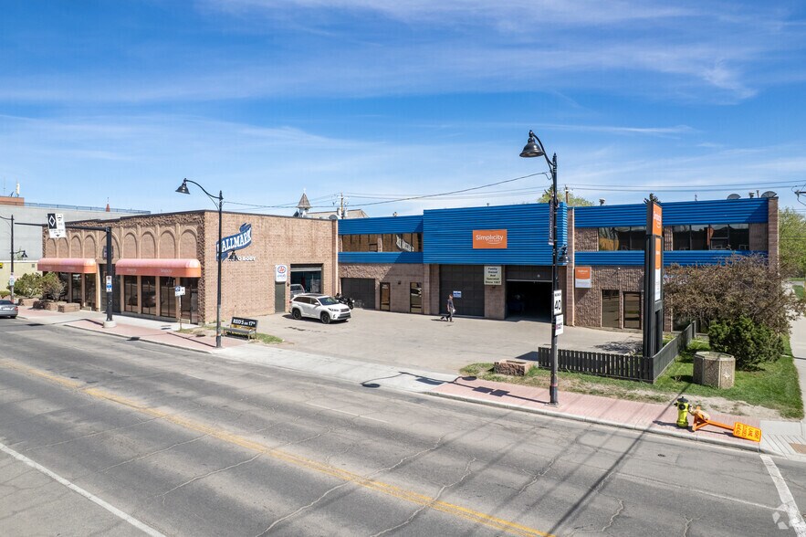 1430-1438 9 Av SE, Calgary, AB à vendre - Photo du bâtiment - Image 2 de 3