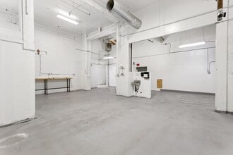 55 NE Farragut St, Portland, OR for lease Interior Photo- Image 2 of 25