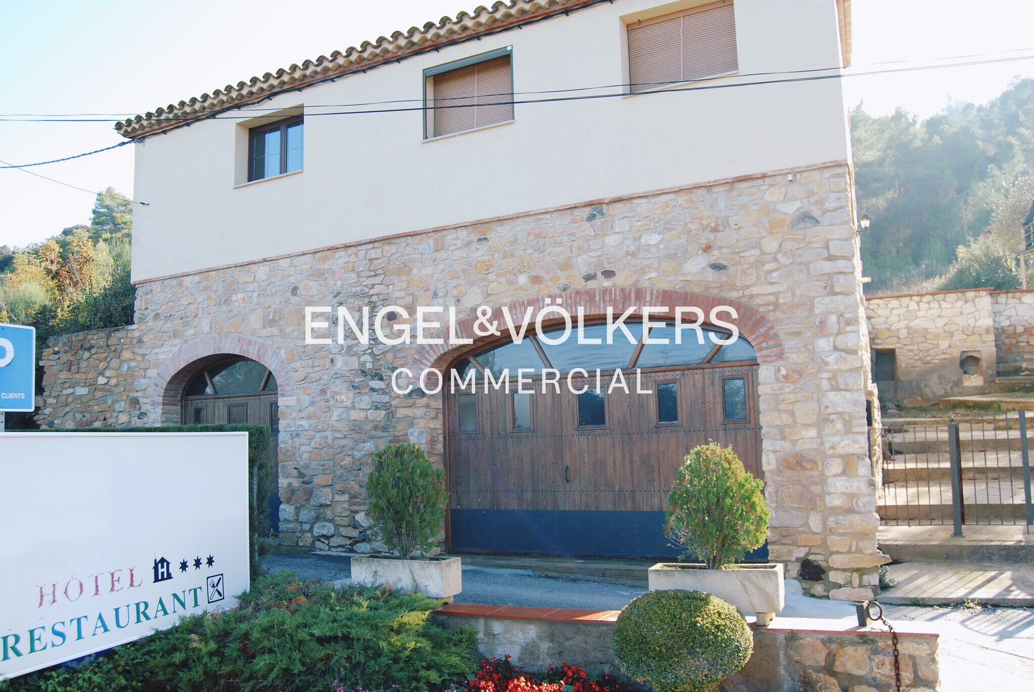 Services hôteliers dans L'Espluga de Francolí, Tarragona à vendre Photo principale- Image 1 de 16